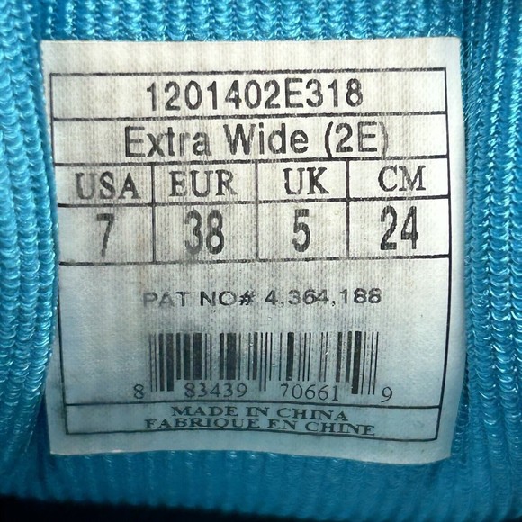 Brooks Addiction 11 Women's Running Shoes Silver Shadow Size 7 2E 1201402E318 - Picture 15 of 15